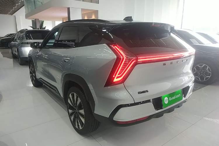 Used Geely Auto FX11 2025 4th Generation 1.5TD DCT Jinxiu Rear Left 45 Deg