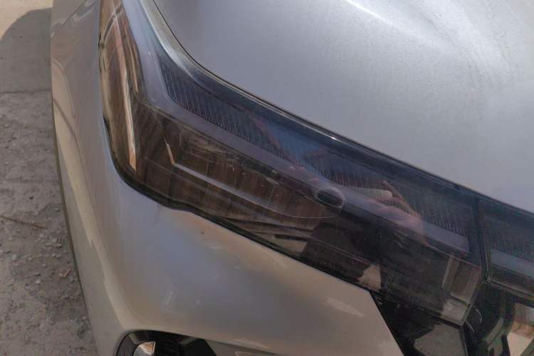 Used Geely Auto FX11 2025 4th Generation 1.5TD DCT Jinxiu Right Front Headlight
