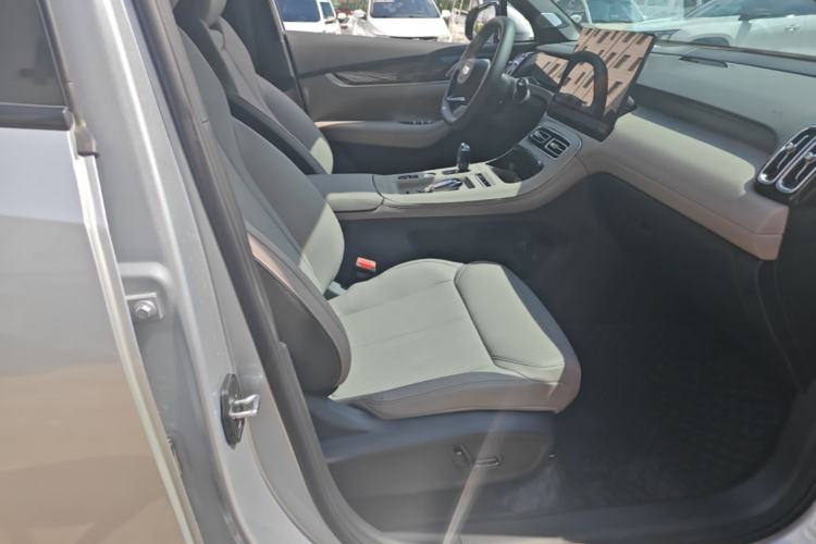 Used Geely Auto FX11 2025 4th Generation 1.5TD DCT - Shanhe Right Front Seat
