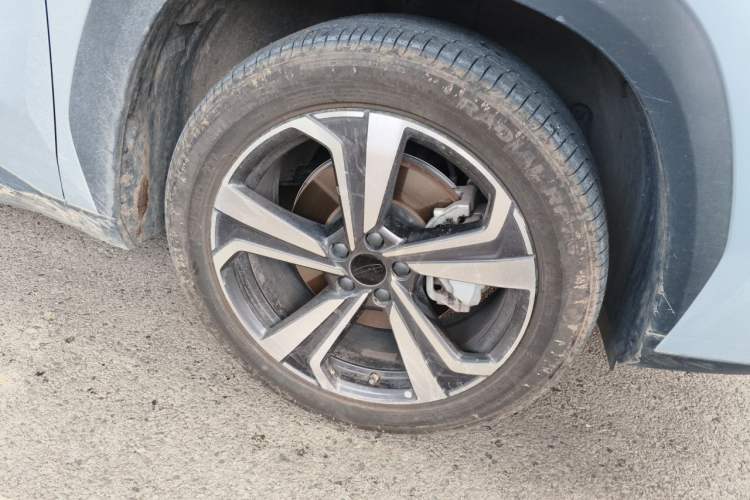 Used Geely Auto FX11 2025 4th Generation 1.5TD DCT - Shanhe Right Front Wheel Hub