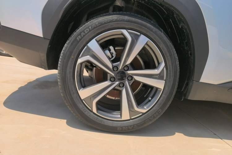 Used Geely Auto FX11 2025 4th Generation 1.5TD DCT - Shanhe Right Rear Wheel Hub