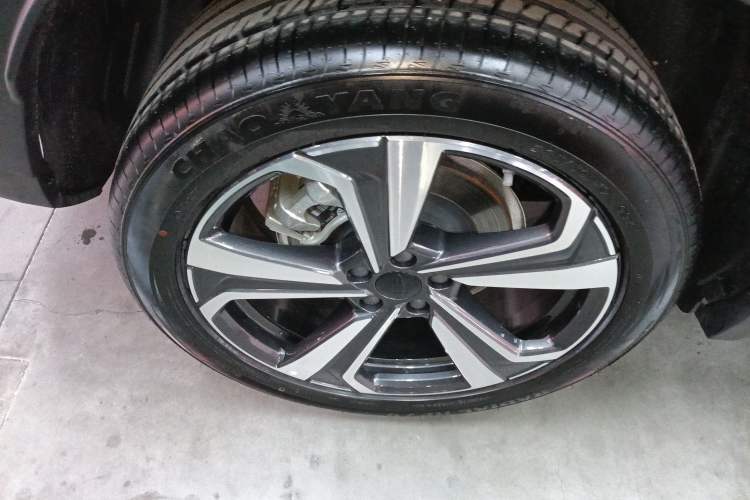 Used Geely Auto FX11 2025 4th Generation 1.5TD DCT - Shanhe Right Rear Wheel Hub