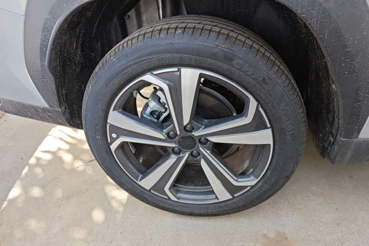 Used Geely Auto FX11 2025 4th Generation 1.5TD DCT - Shanhe Right Rear Wheel Hub