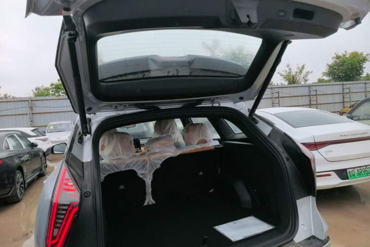 Used Geely Auto FX11 2025 4th Generation 1.5TD DCT - Shanhe Trunk