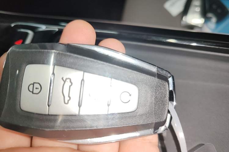 Used Geely Auto FX11 2025 4th Generation 1.5TD DCT - Shanhe Vehicle Key