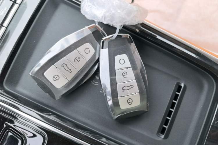 Used Geely Auto FX11 2025 4th Generation 1.5TD DCT - Shanhe Vehicle Key