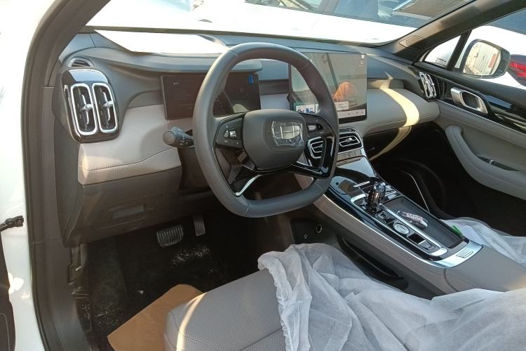 Used Geely Auto FX11 2025 4th Generation 1.5TD DCT – The Start Center Console