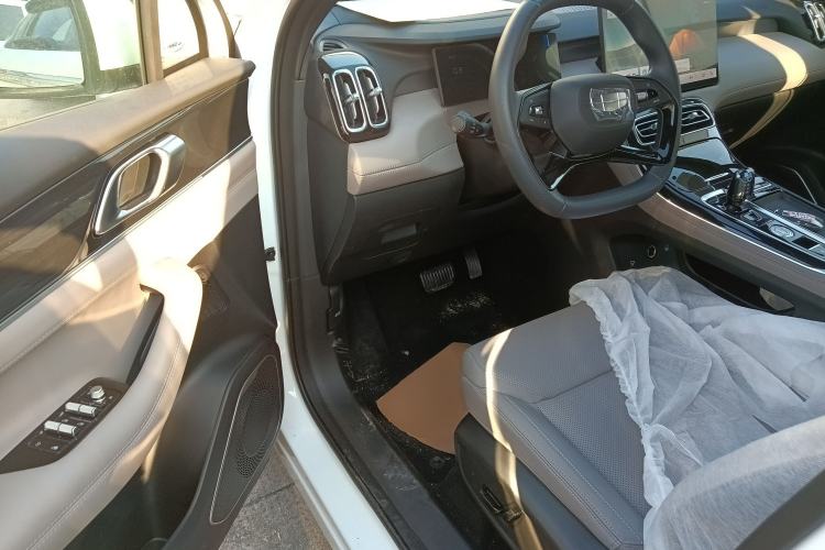 Used Geely Auto FX11 2025 4th Generation 1.5TD DCT – The Start Driver Seat