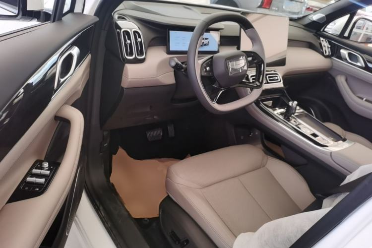 Used Geely Auto FX11 2025 4th Generation 1.5TD DCT - Shanhe Driver Seat