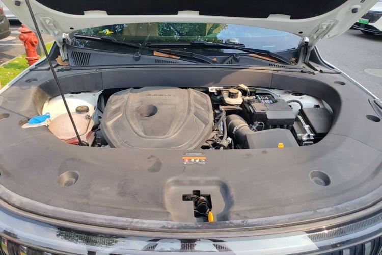 Used Geely Auto FX11 2025 4th Generation 2.0TD DCT—Passion Engine Bay
