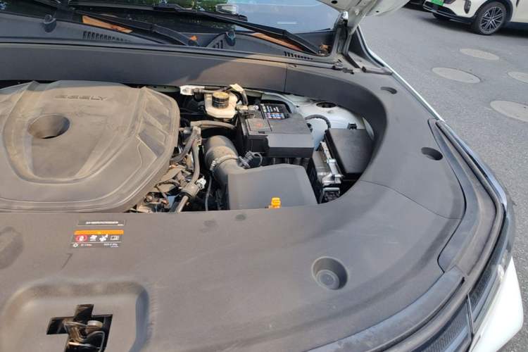 Used Geely Auto FX11 2025 4th Generation 2.0TD DCT—Passion Engine Bay Left