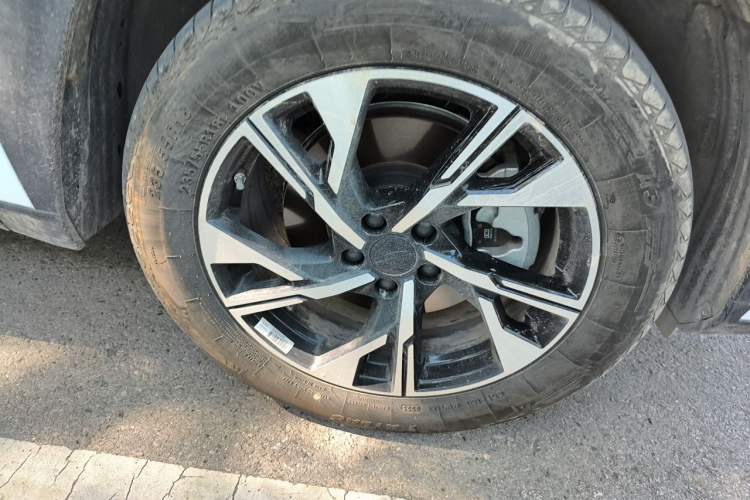 Used Geely Auto FX11 2025 4th Generation 1.5TD DCT – The Start Exterior 1