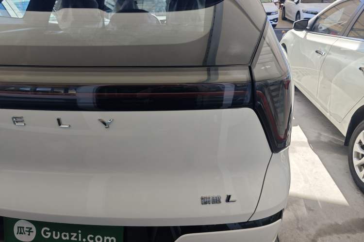 Used Geely Auto FX11 2025 4th Generation 1.5TD DCT – The Start Exterior 3