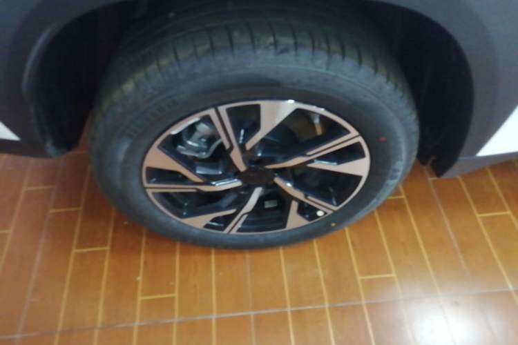 Used Geely Auto FX11 2025 4th Generation 1.5TD DCT – The Start Exterior 5