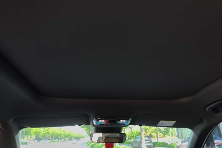 Used Geely Auto FX11 2025 4th Generation 1.5TD DCT – The Start Headliner
