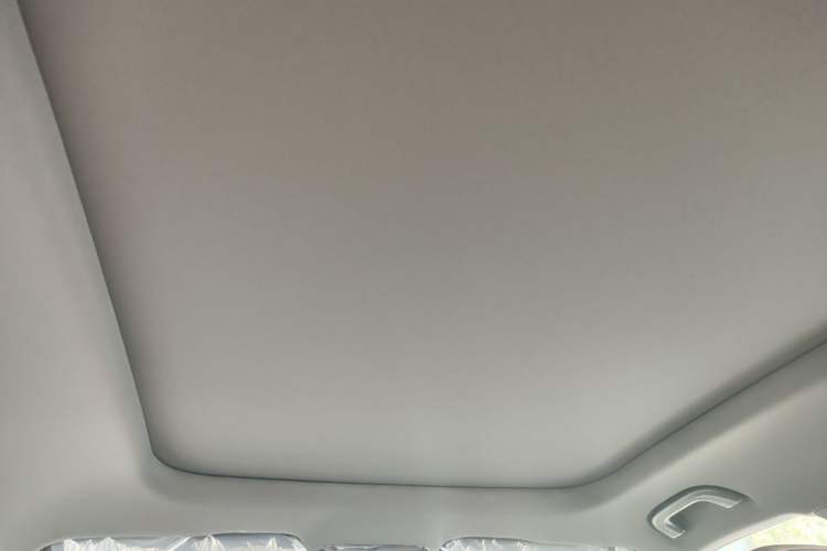 Used Geely Auto FX11 2025 4th Generation 1.5TD DCT – The Start Headliner