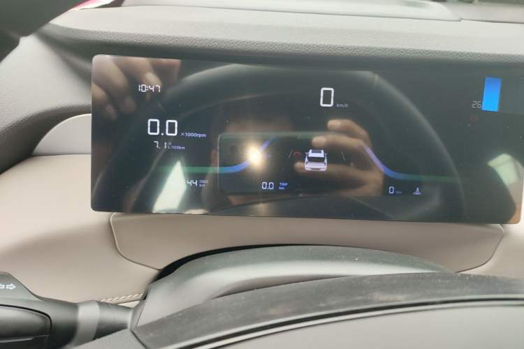 Used Geely Auto FX11 2025 4th Generation 1.5TD DCT – The Start Instrument Cluster
