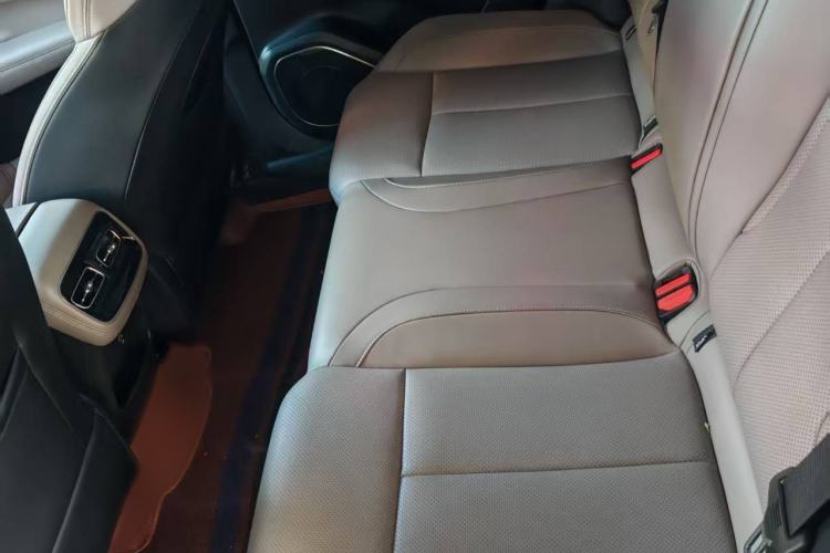 Used Geely Auto FX11 2025 4th Generation 1.5TD DCT – The Start Interior 2