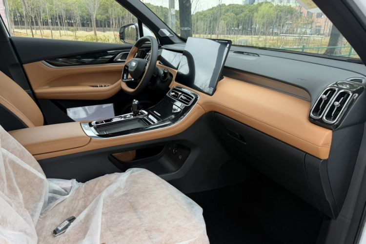 Used Geely Auto FX11 2025 4th Generation 1.5TD DCT - Shanhe Interior 3