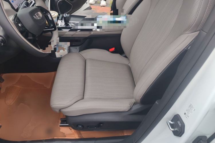 Used Geely Auto FX11 2025 4th Generation 1.5TD DCT Jinxiu Left Front Seat