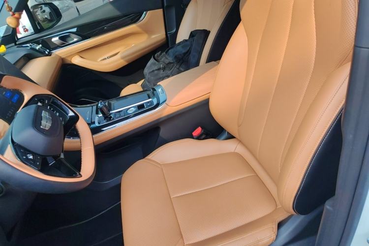 Used Geely Auto FX11 2025 4th Generation 2.0TD DCT—Passion Left Front Seat