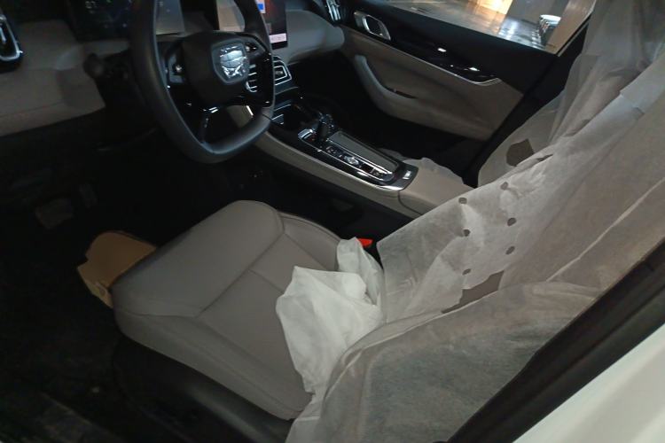 Used Geely Auto FX11 2025 4th Generation 1.5TD DCT – The Start Left Front Seat
