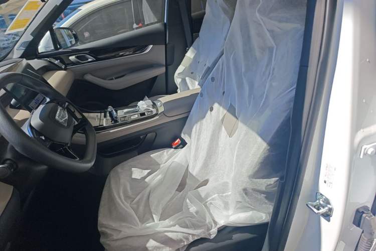 Used Geely Auto FX11 2025 4th Generation 1.5TD DCT – The Start Left Front Seat