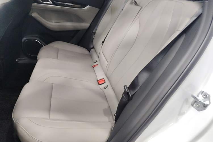 Used Geely Auto FX11 2025 4th Generation 1.5TD DCT - Shanhe Left Rear Seat