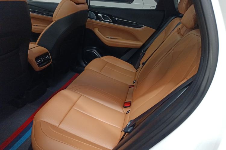 Used Geely Auto FX11 2025 4th Generation 1.5TD DCT - Shanhe Left Rear Seat