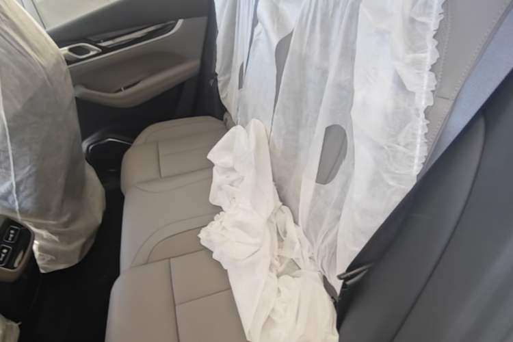 Used Geely Auto FX11 2025 4th Generation 1.5TD DCT – The Start Left Rear Seat