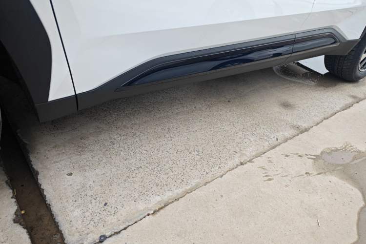 Used Geely Auto FX11 2025 4th Generation 1.5TD DCT – The Start Left Side Sill