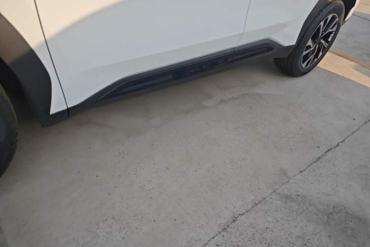 Used Geely Auto FX11 2025 4th Generation 1.5TD DCT – The Start Left Side Sill