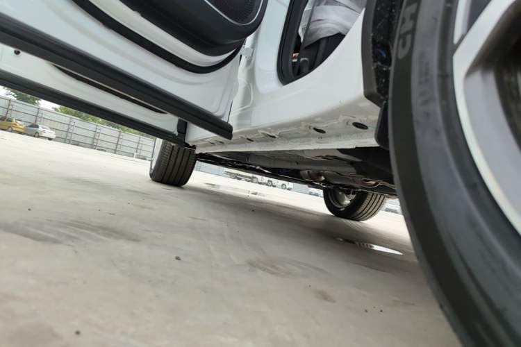 Used Geely Auto FX11 2025 4th Generation 1.5TD DCT - Shanhe Left Side Sill