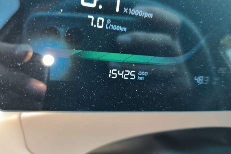 Used Geely Auto FX11 2025 4th Generation 1.5TD DCT – The Start Odometer Close Up