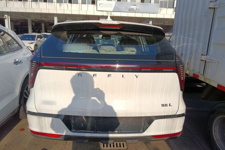 Used Geely Auto FX11 2025 4th Generation 1.5TD DCT – The Start Rear