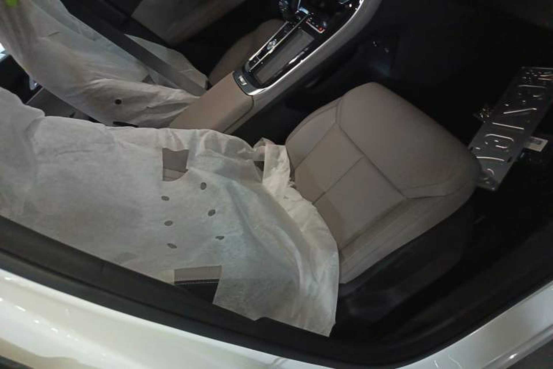 Used Geely Auto FX11 2025 4th Generation 1.5TD DCT – The Start Right Front Seat