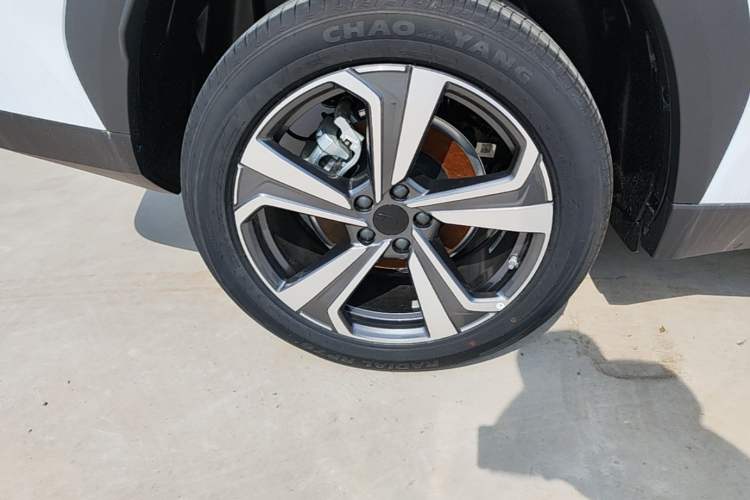Used Geely Auto FX11 2025 4th Generation 1.5TD DCT - Shanhe Right Rear Wheel Hub