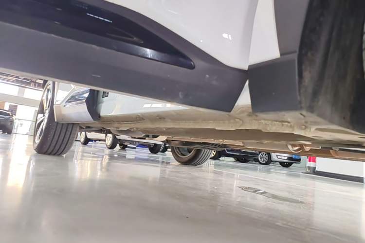 Used Geely Auto FX11 2025 4th Generation 1.5TD DCT - Shanhe Right Side Sill