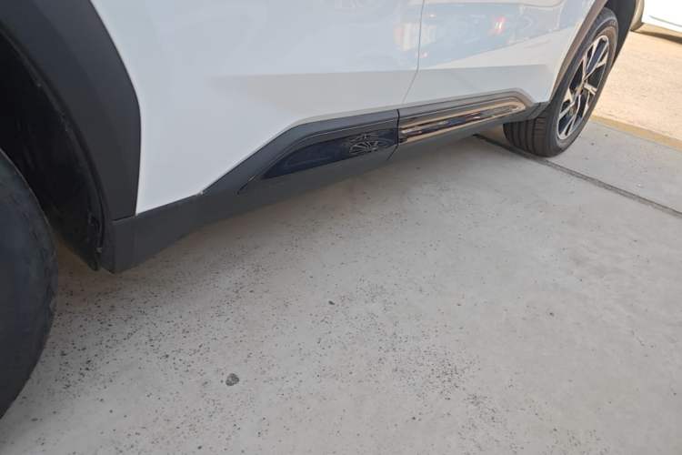 Used Geely Auto FX11 2025 4th Generation 1.5TD DCT – The Start Right Side Sill