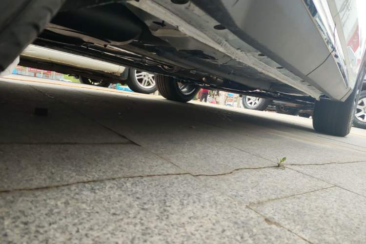 Used Geely Auto FX11 2025 4th Generation 1.5TD DCT – The Start Right Side Sill