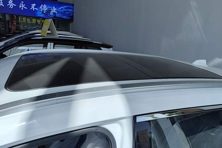 Used Geely Auto FX11 2025 4th Generation 1.5TD DCT – The Start Roof