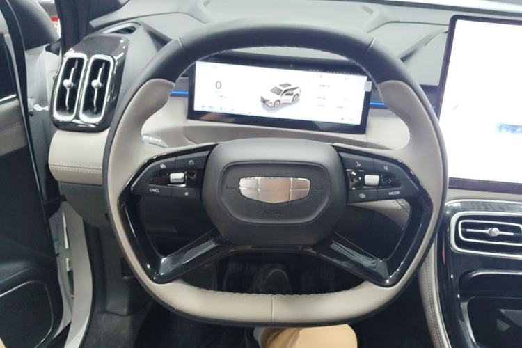 Used Geely Auto FX11 2025 4th Generation 1.5TD DCT - Shanhe Steering Wheel