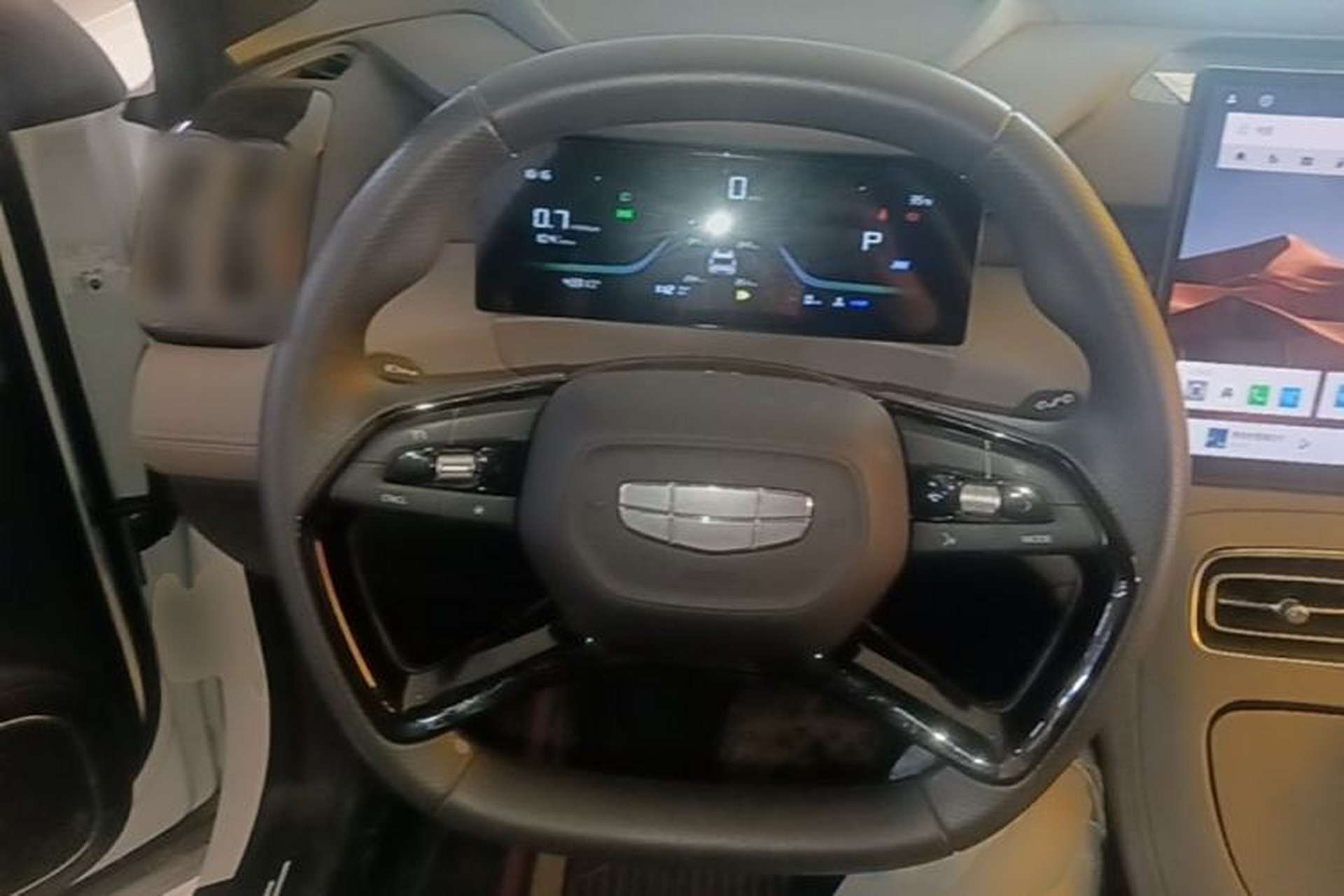 Used Geely Auto FX11 2025 4th Generation 1.5TD DCT – The Start Steering Wheel
