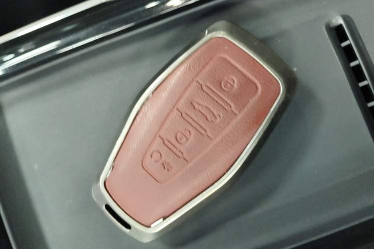 Used Geely Auto FX11 2025 4th Generation 1.5TD DCT - Shanhe Vehicle Key