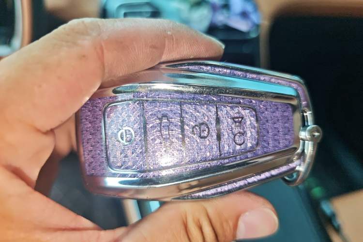 Used Geely Auto FX11 2025 4th Generation 1.5TD DCT - Shanhe Vehicle Key