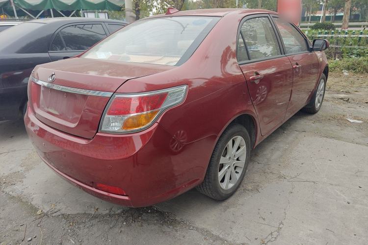 Used Geely Auto GC7 2013 1.5L Manual Luxury Model Exterior 3