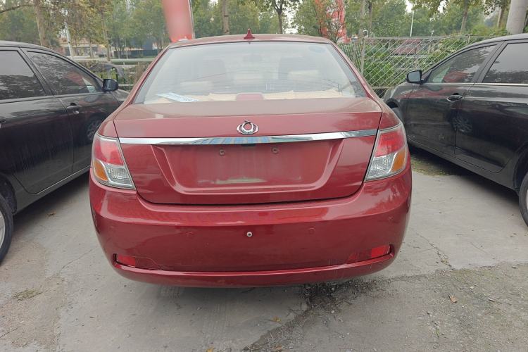 Used Geely Auto GC7 2013 1.5L Manual Luxury Model Exterior 4