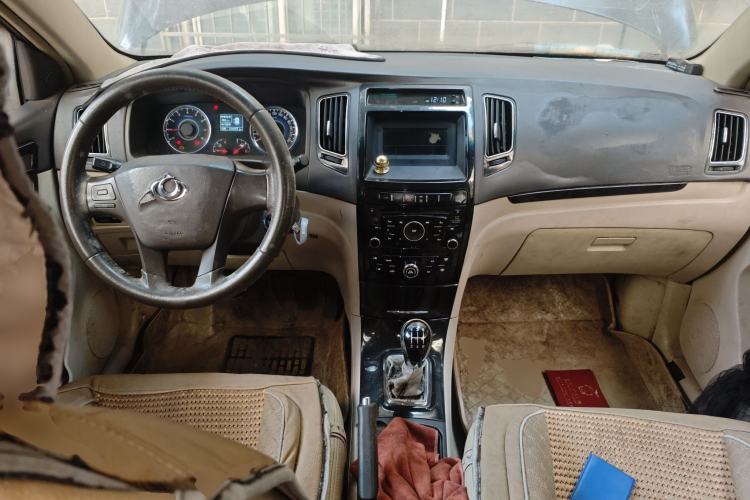 Used Geely Auto GC7 2012 1.5L Manual Standard Edition Center Console