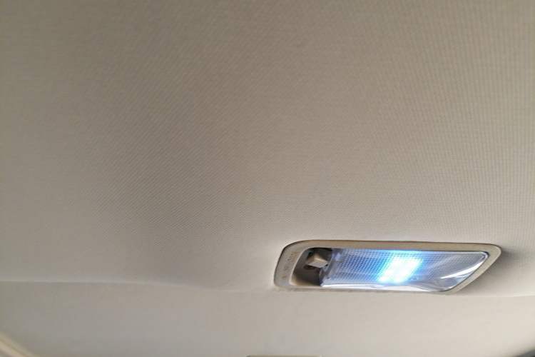 Used Geely Auto GC7 2012 1.5L Manual Luxury Version Headliner