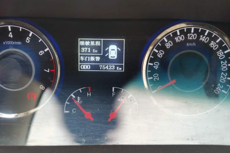 Used Geely Auto GC7 2012 1.8L Manual Elite Model Odometer Close Up